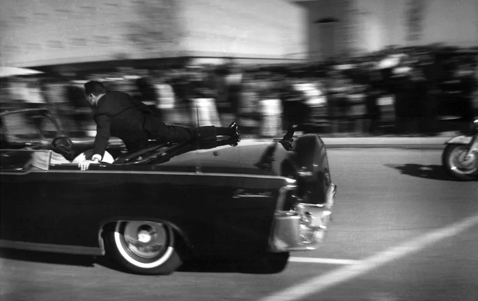 deresolute archive image 00020